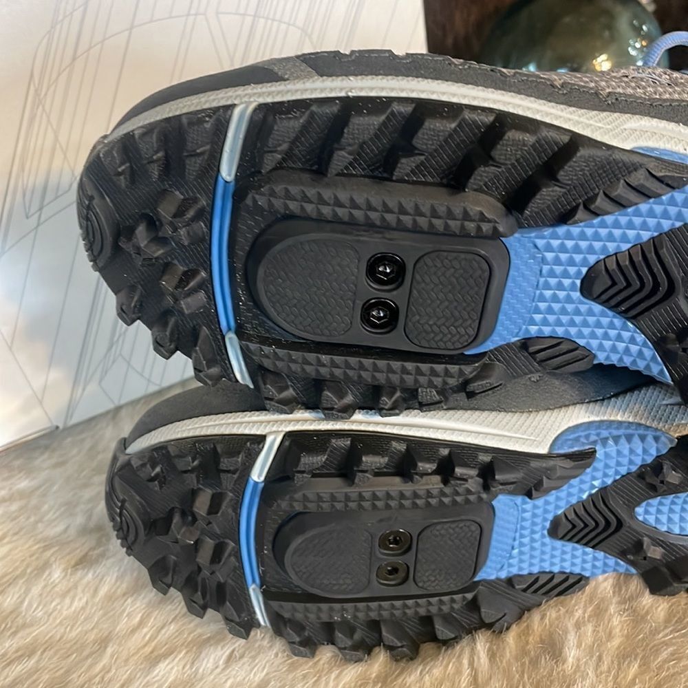 Pearl Izumi 40 (3650) NIB - Picture 7 of 11